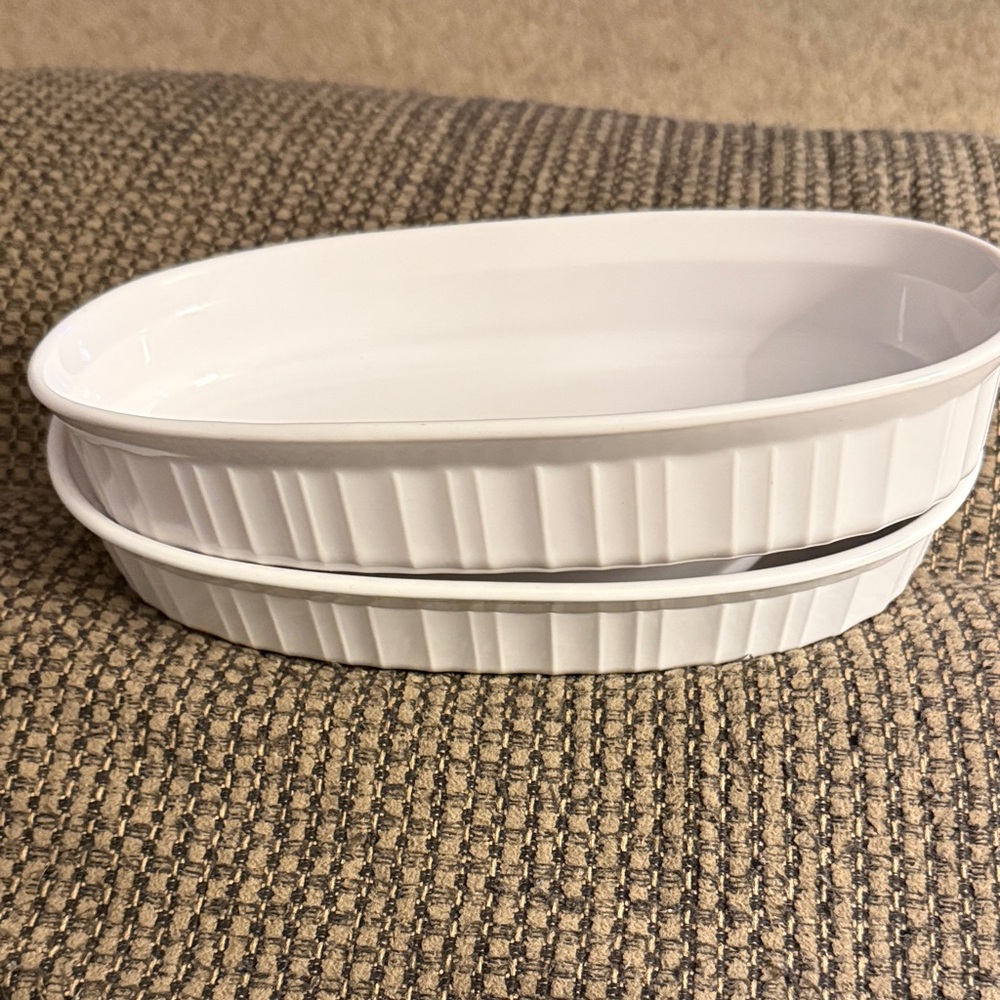 CorningWare Cream Oval Dish